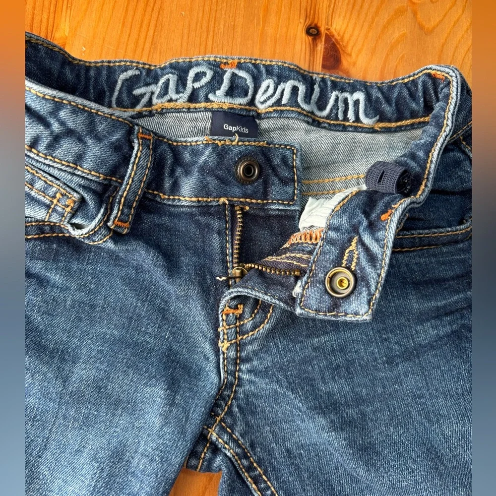Gap Kids Unisex Bermuda Denim Shorts‎ Size 6
